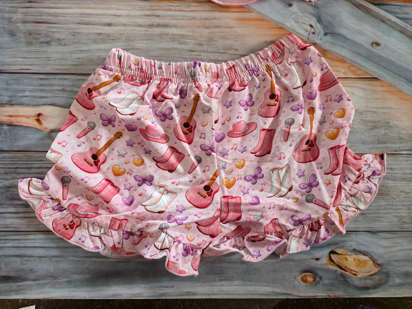 Dolly hand smocked